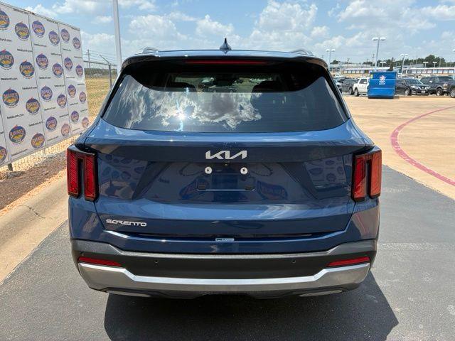 2024 Kia Sorento - $22,799