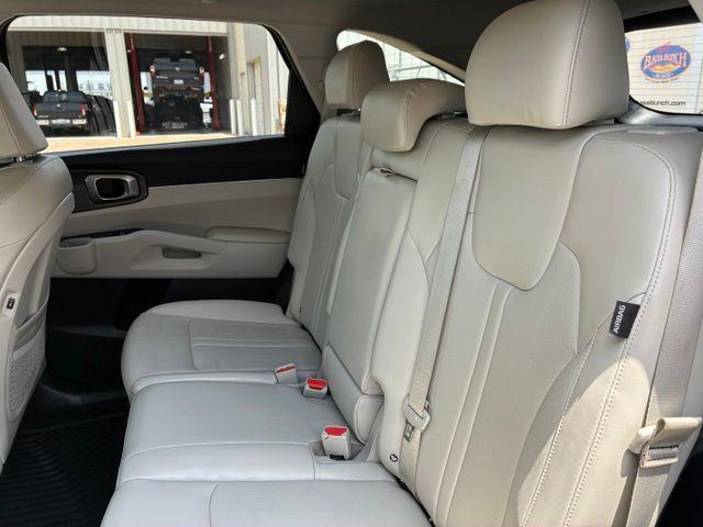2024 Kia Sorento - $22,799
