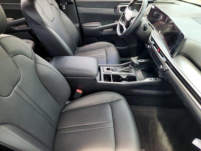 2026 Kia Sorento - $32,495
