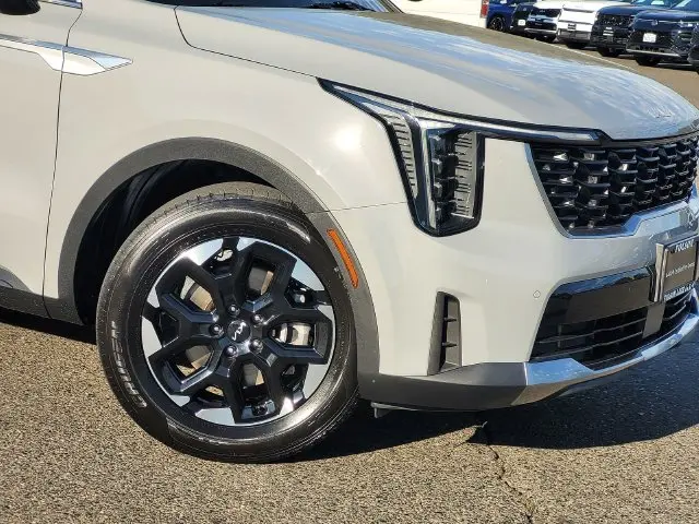 2024 Kia Sorento - $29,641
