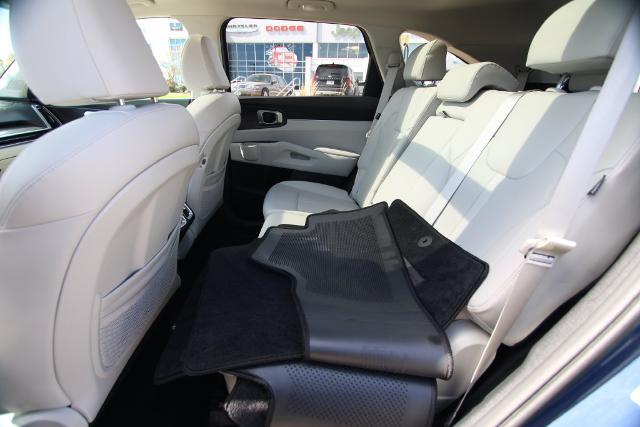 2024 Kia Sorento - $28,450