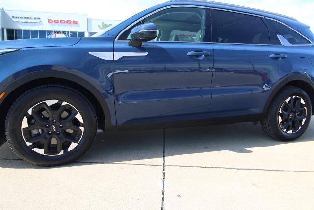 2024 Kia Sorento - $28,450