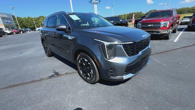 2025 Kia Sorento - $28,929