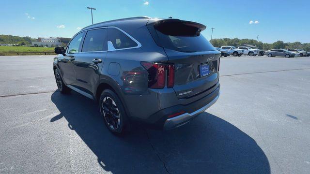 2025 Kia Sorento - $28,929