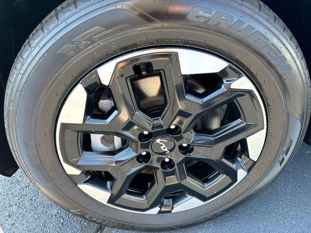 2025 Kia Sorento - $28,929