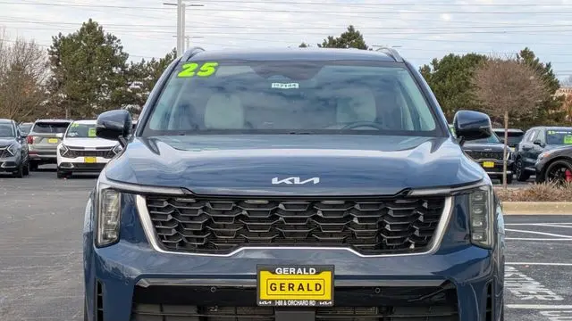 2025 Kia Sorento S