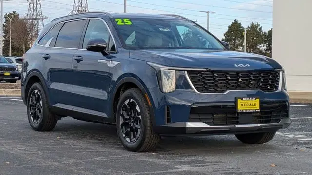 2025 Kia Sorento S