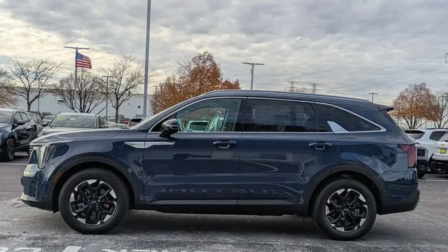2025 Kia Sorento S