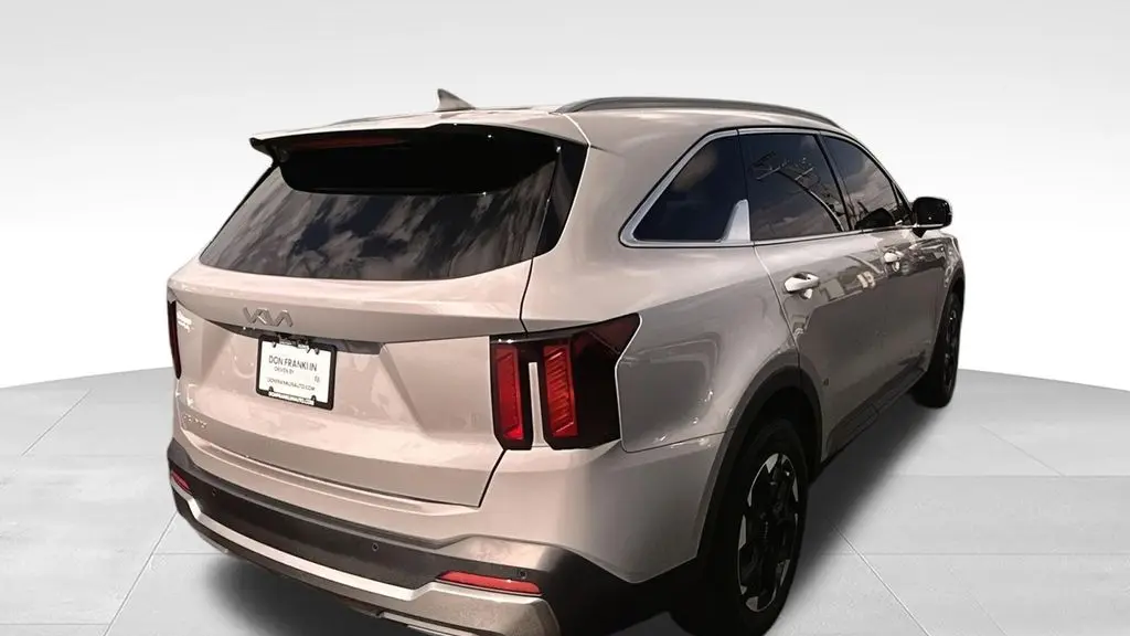 2025 Kia Sorento S