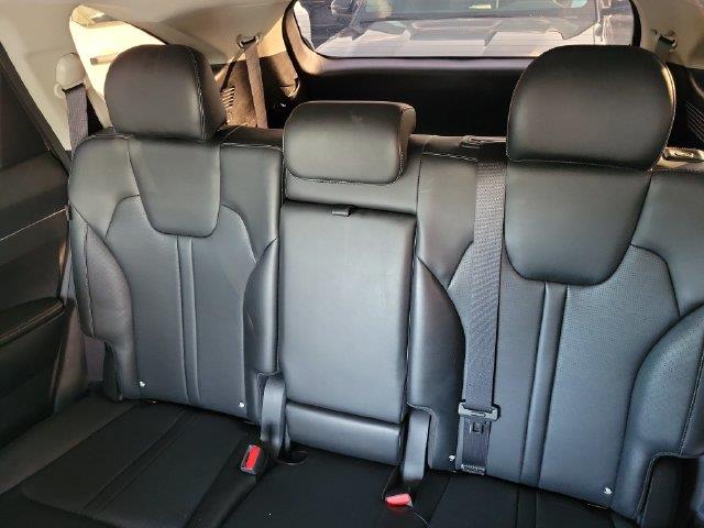 2025 Kia Sorento - $25,990