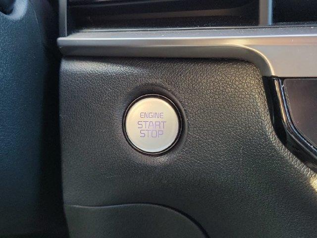 2025 Kia Sorento - $25,990