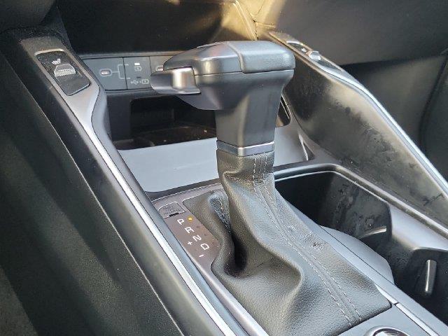 2025 Kia Sorento - $25,990