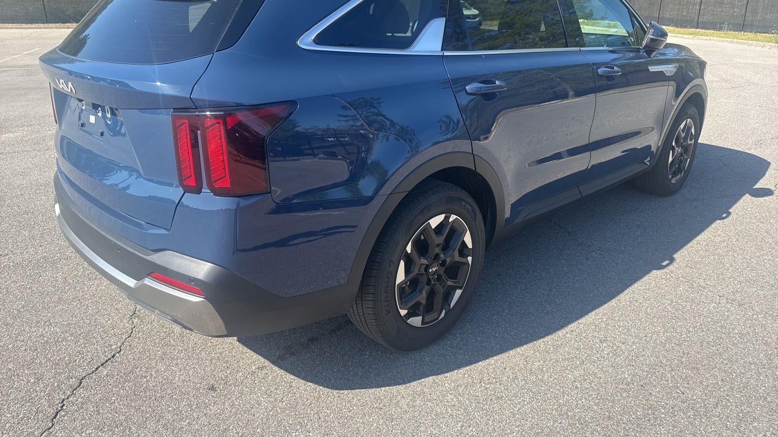 2025 Kia Sorento S