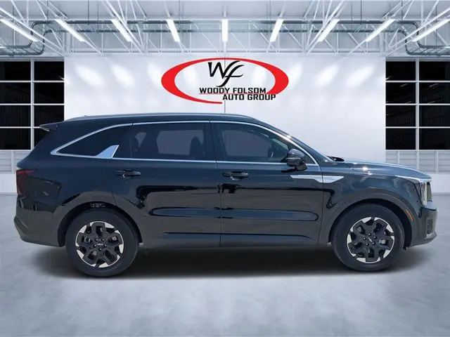 2026 Kia Sorento - $36,335