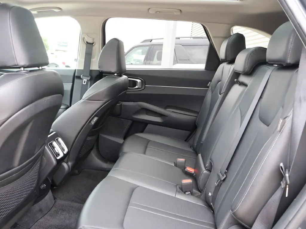 2024 Kia Sorento - $26,109