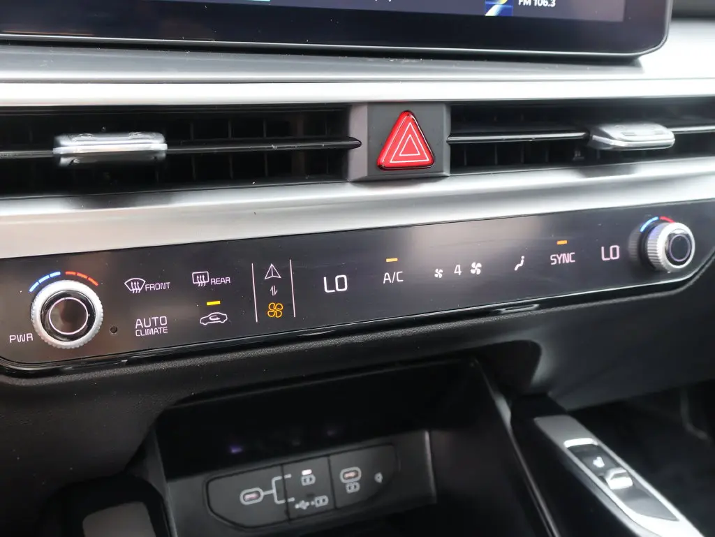 2024 Kia Sorento - $26,109