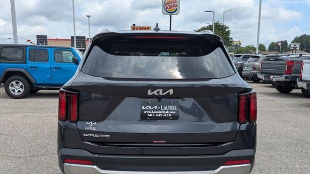 2025 Kia Sorento S