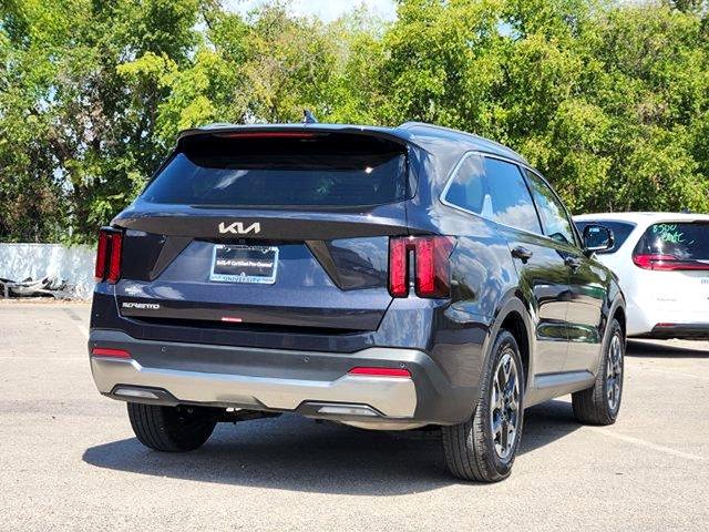 2026 Kia Sorento - $33,295
