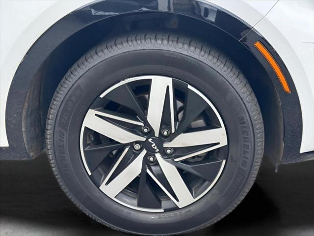 2023 Kia Sorento - $21,419