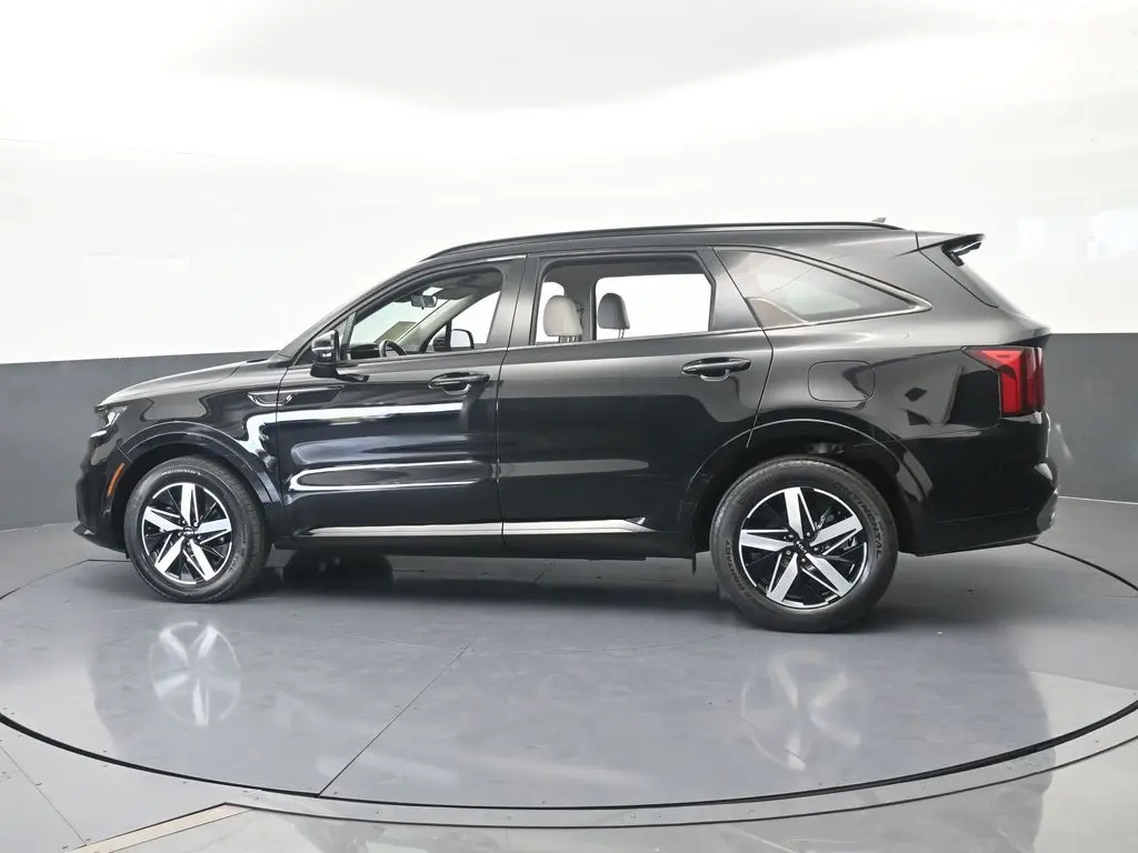 2023 Kia Sorento - $22,997
