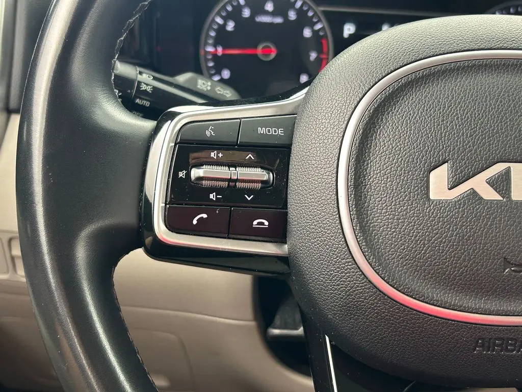 2023 Kia Sorento - $22,997