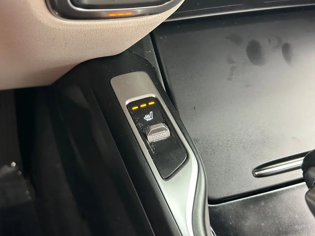 2023 Kia Sorento - $22,997