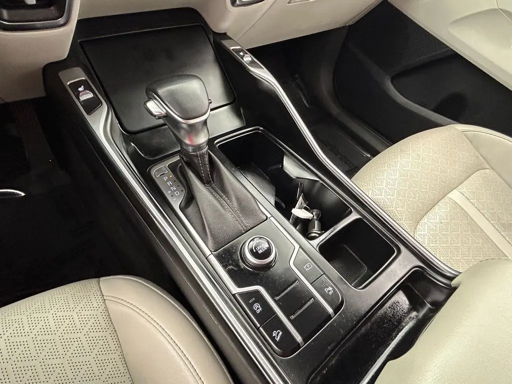 2023 Kia Sorento - $22,997