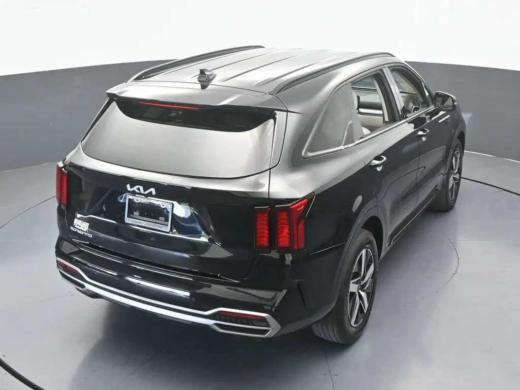 2023 Kia Sorento - $22,997