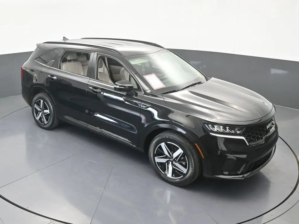 2023 Kia Sorento - $22,997