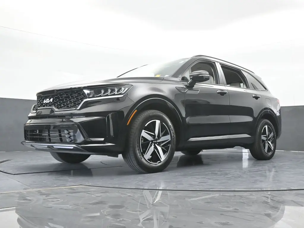 2023 Kia Sorento - $22,997