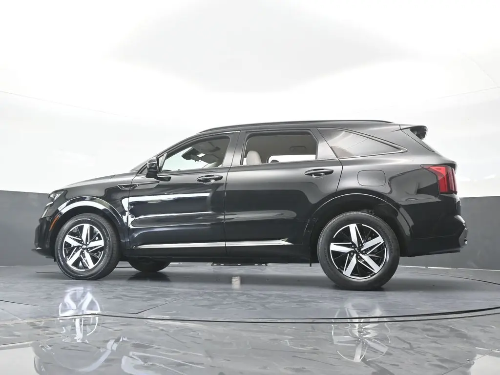 2023 Kia Sorento - $22,997