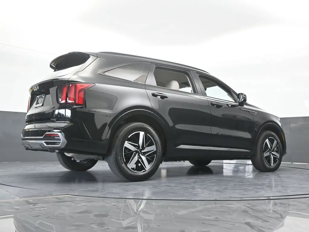 2023 Kia Sorento - $22,997