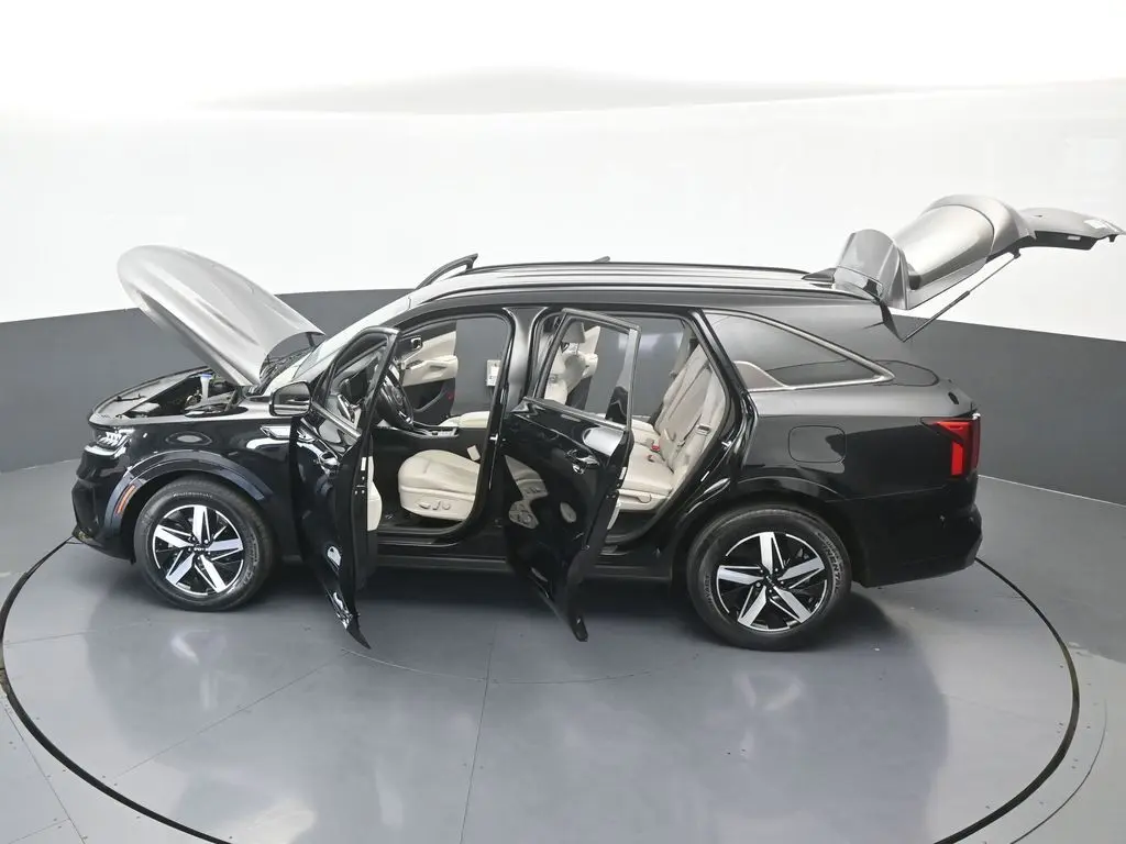 2023 Kia Sorento - $22,997