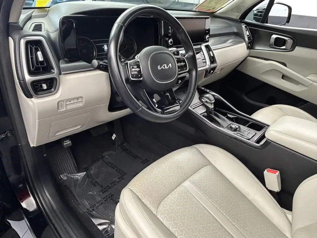2023 Kia Sorento - $22,997