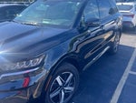 2023 Sorento Thumbnail 1