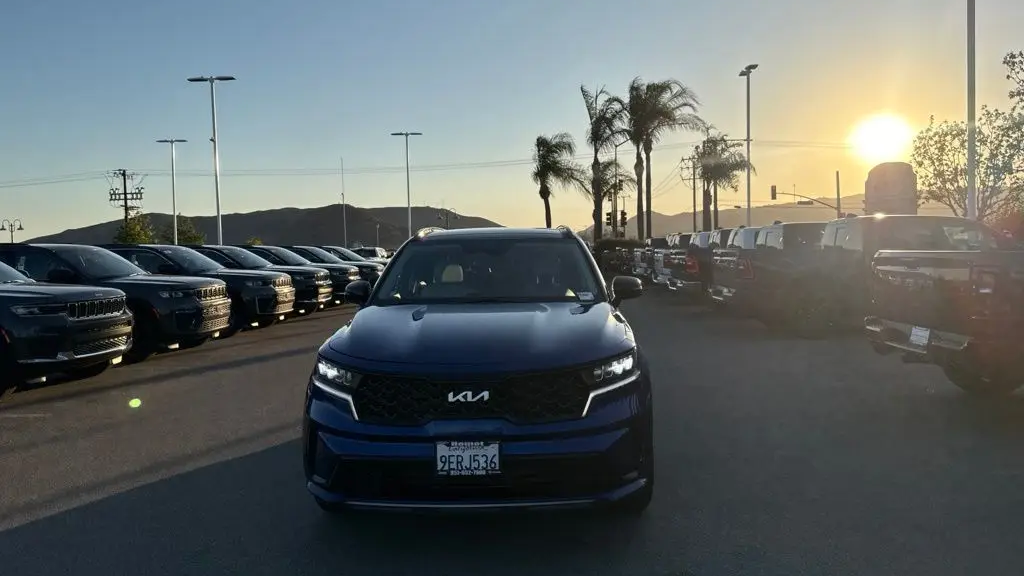 2023 Kia Sorento S