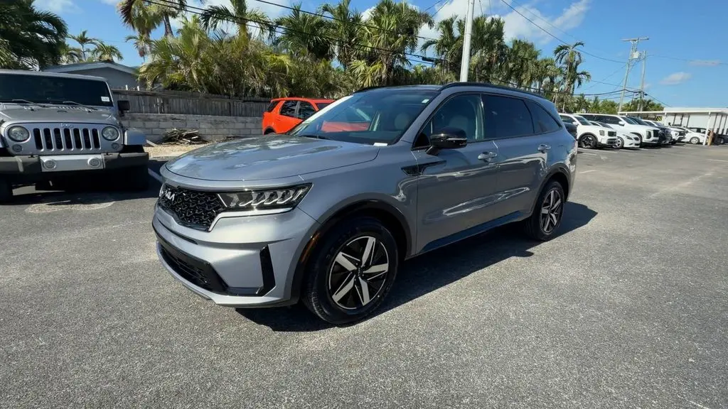 2023 Kia Sorento S