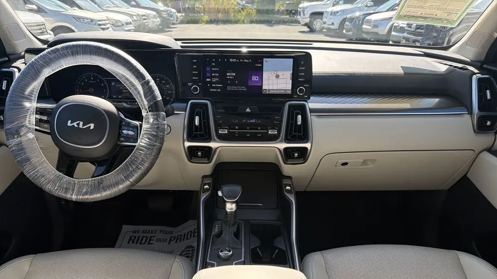 2023 Kia Sorento S