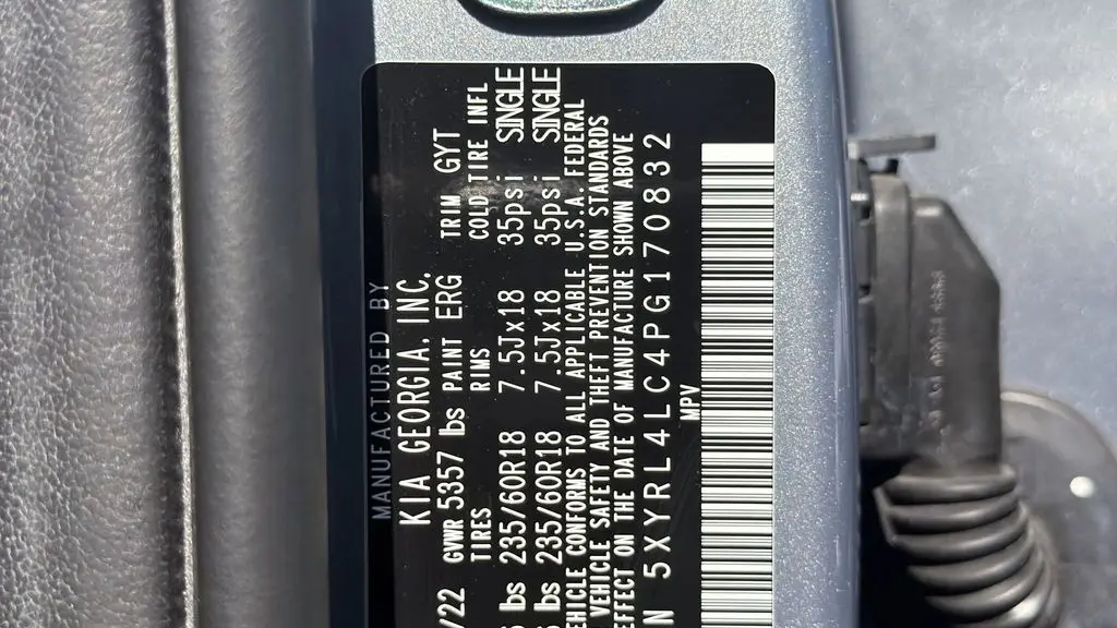 2023 Kia Sorento S