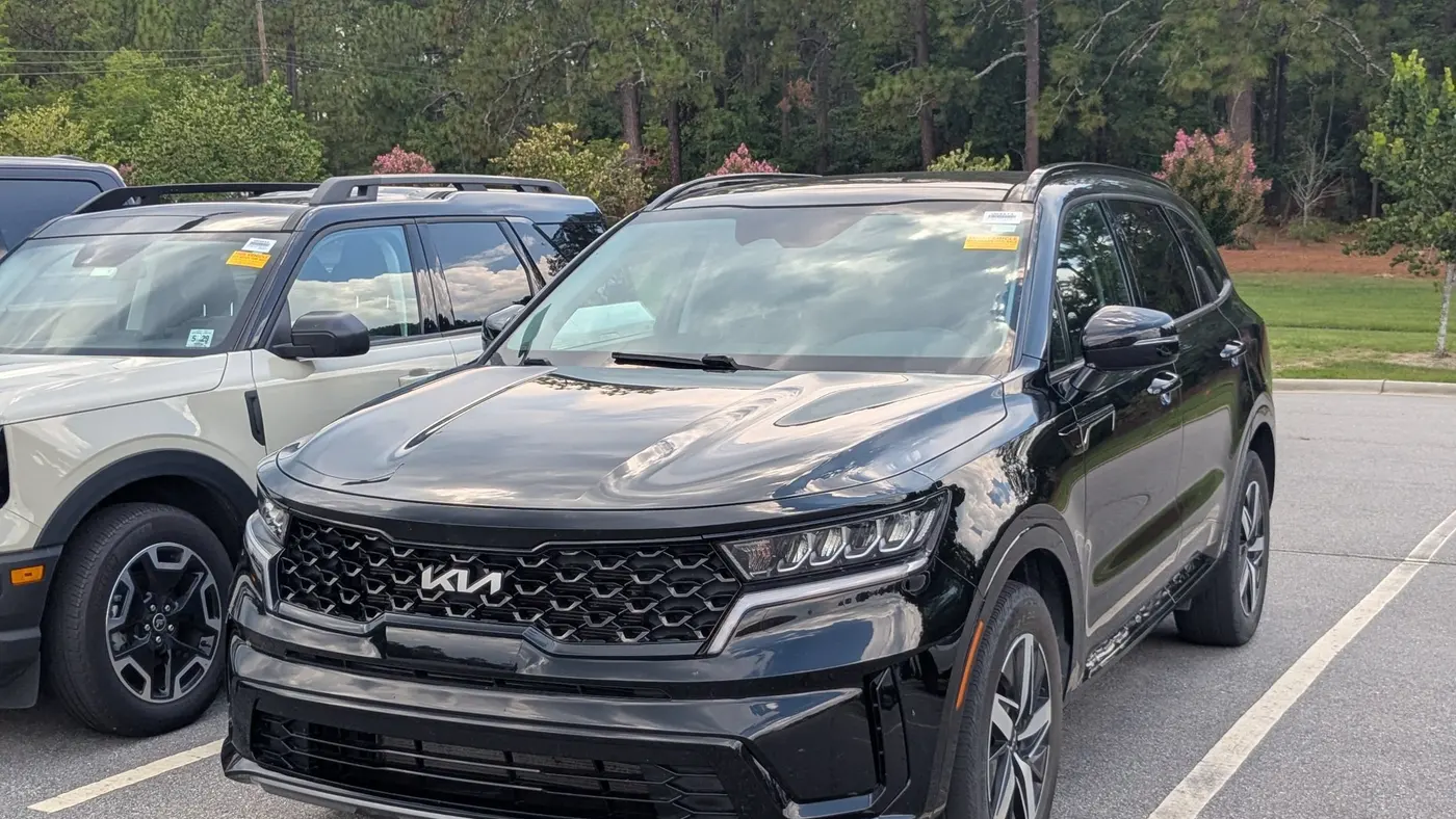 2023 Kia Sorento S