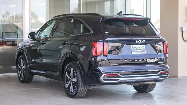 2022 Kia Sorento S