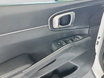 2022 Sorento Thumbnail 17