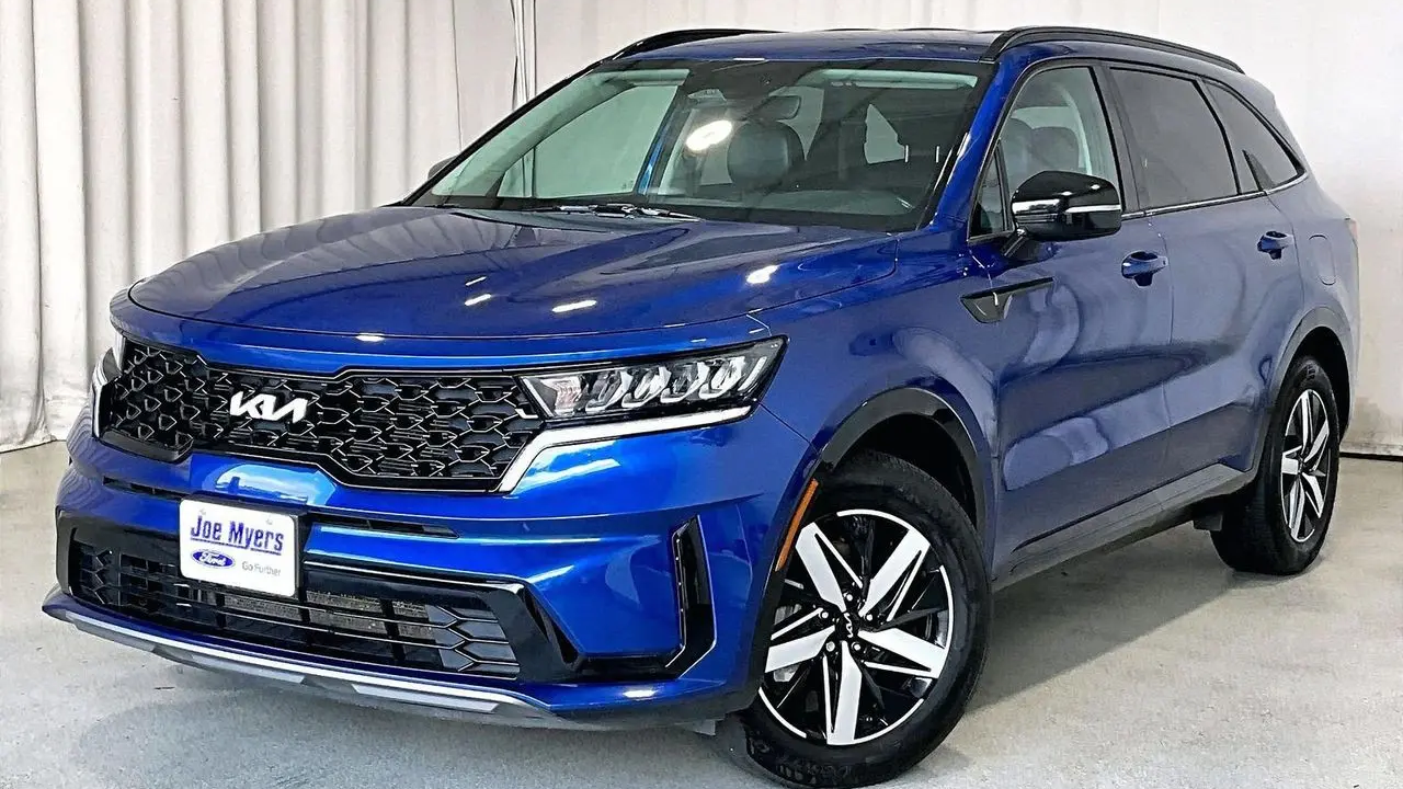 2022 Kia Sorento S