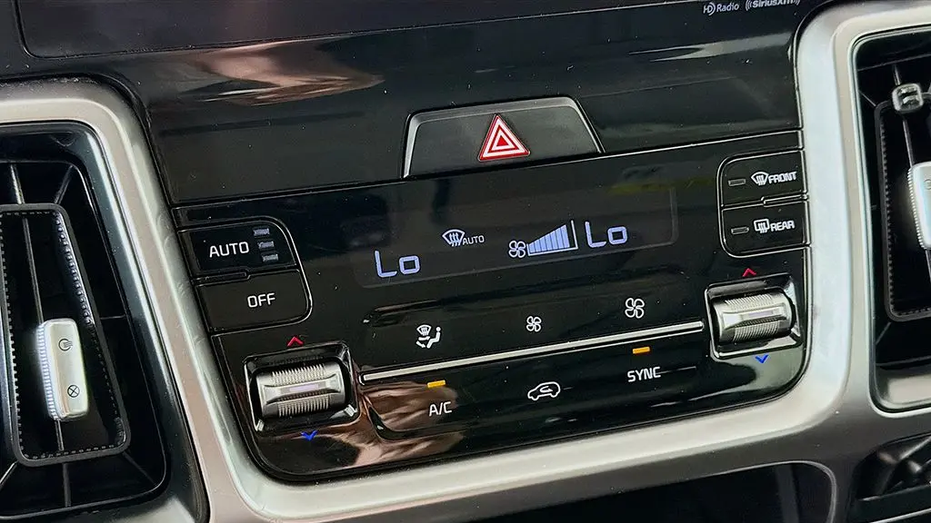 2023 Kia Sorento S