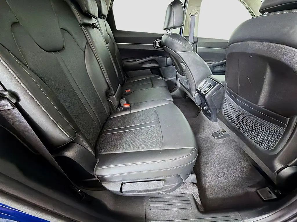 2023 Kia Sorento - $20,499