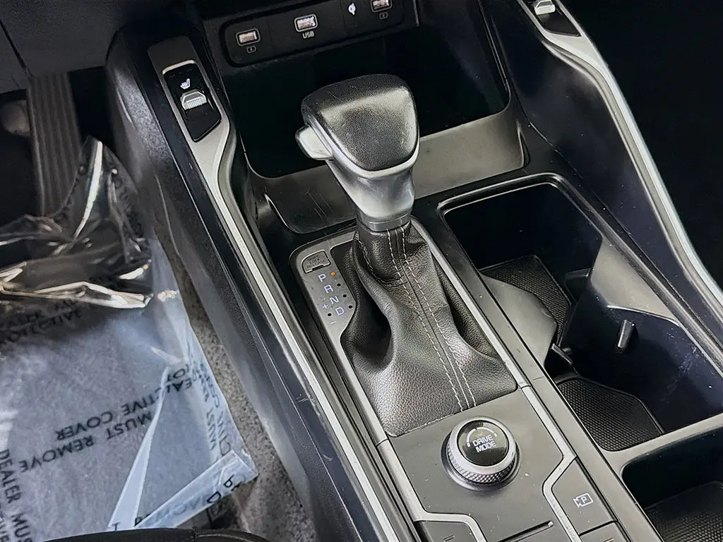 2023 Kia Sorento - $20,499