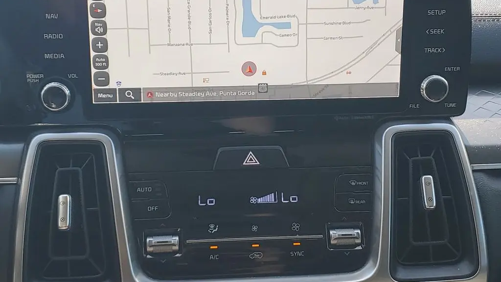 2023 Kia Sorento S