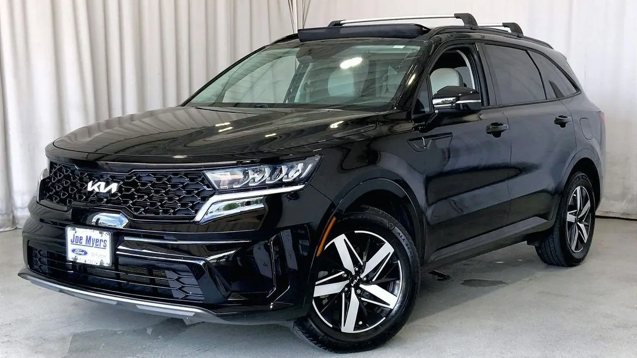 2023 Kia Sorento S