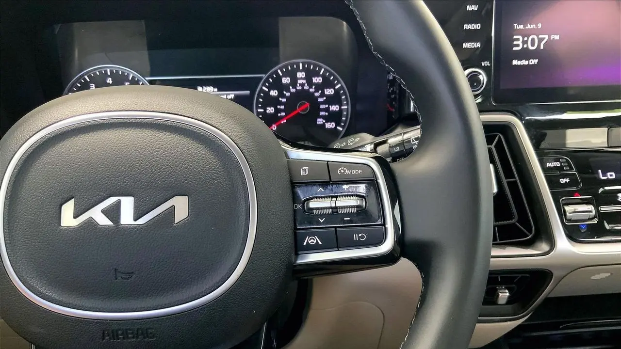 2023 Kia Sorento S