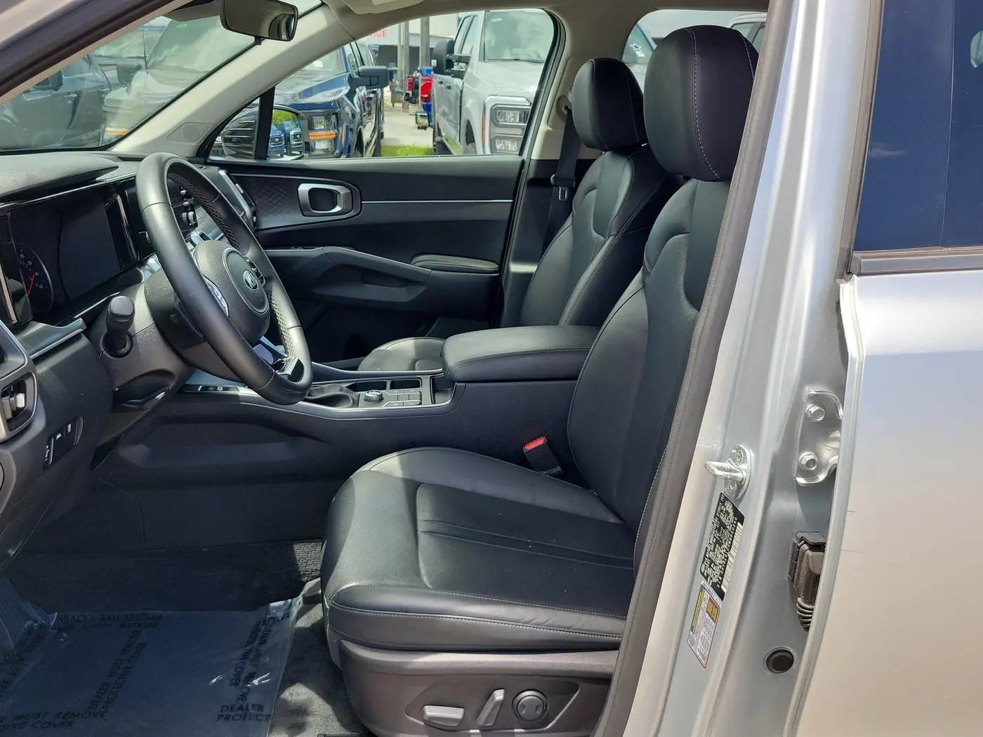 2021 Kia Sorento - $17,990